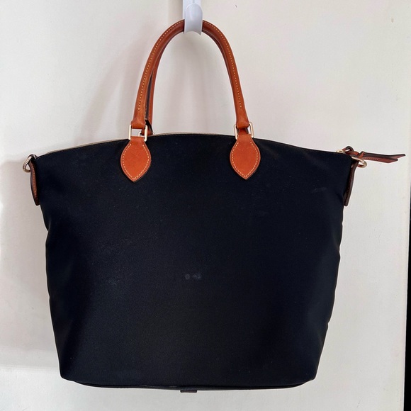 Dooney & Bourke Black Large Pocket Satchel Nylon Bag Tan Leather Trim Red Inside - Picture 2 of 14